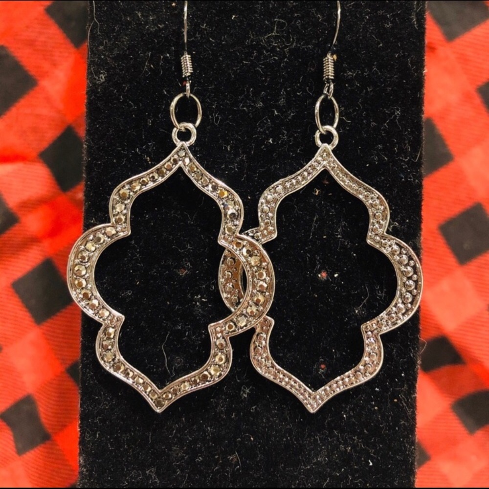 Black/Dark Grey Crystal Drop Earrings
